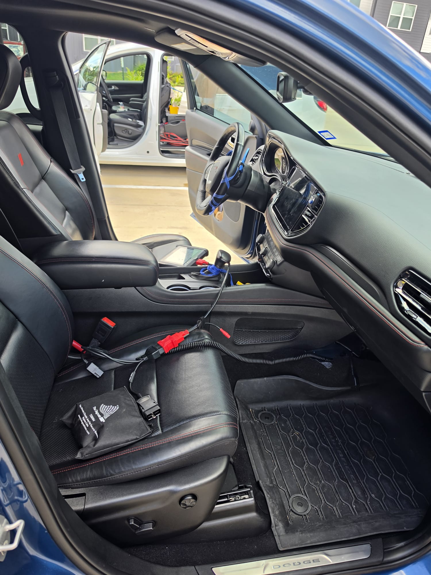 Automotive locksmith work in San Antonio