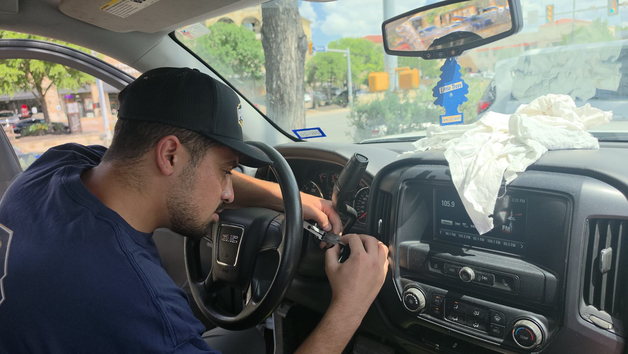 Automotive locksmith work in San Antonio