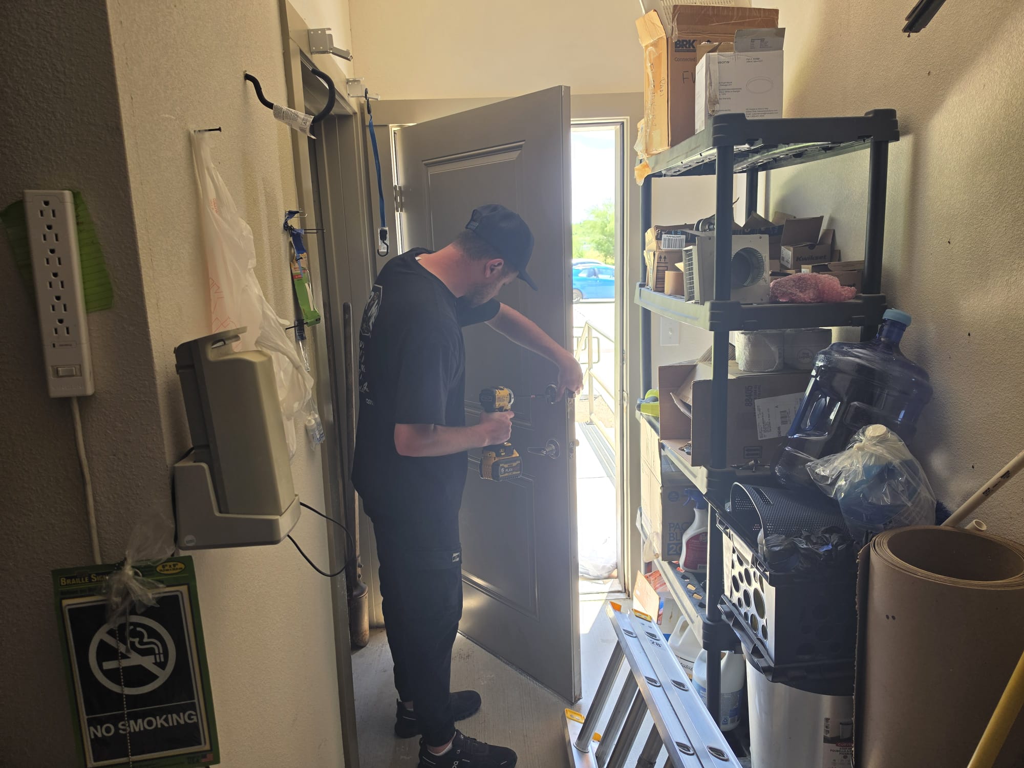 Commercial locksmith work in San Antonio