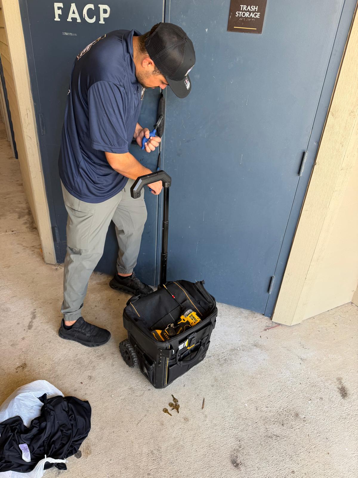 Emergency locksmith work in San Antonio