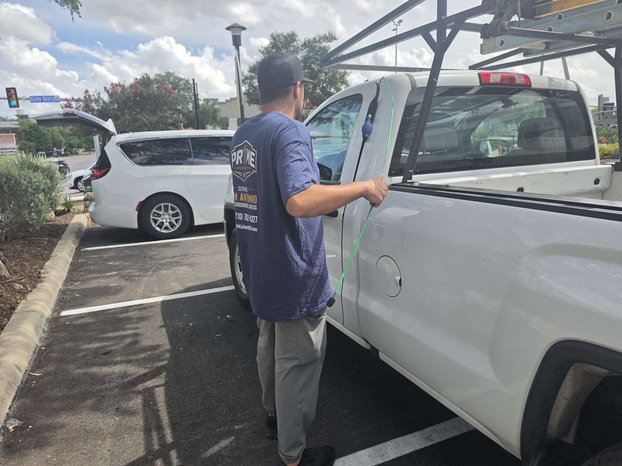 Emergency locksmith work in San Antonio