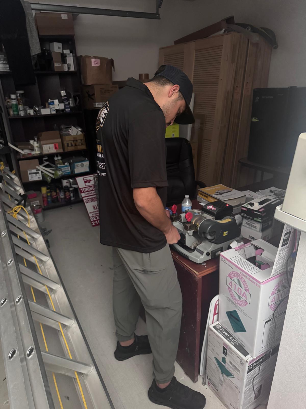 Key Cutting locksmith work in San Antonio